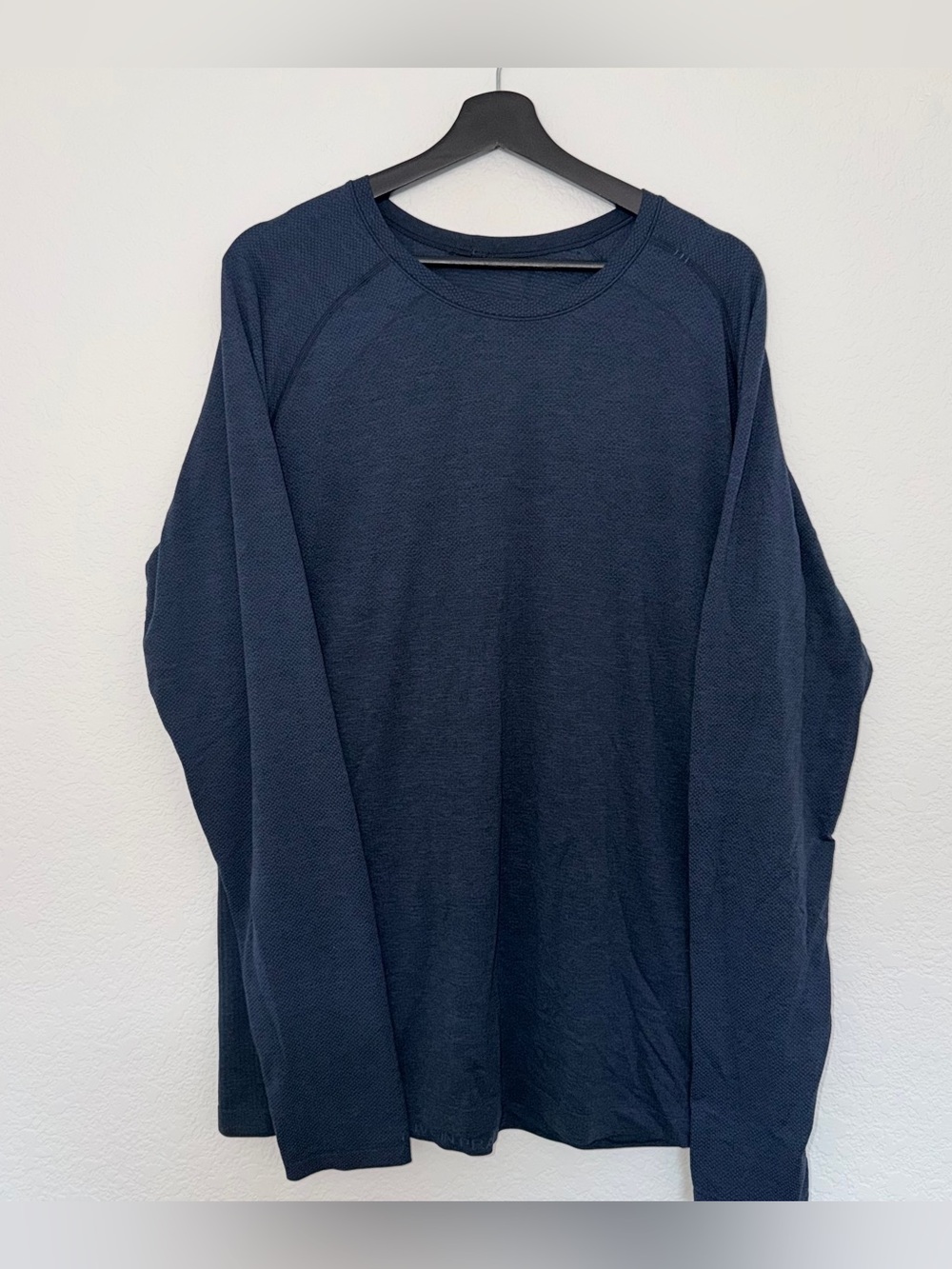 Mens Lululemon Metal Vent Tech Long Sleeve shirt
